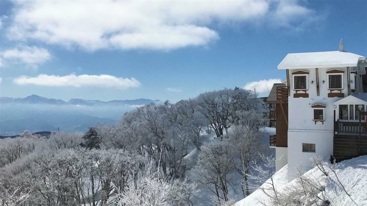 Blueberry Pension Madarao Iiyama Екстериор снимка